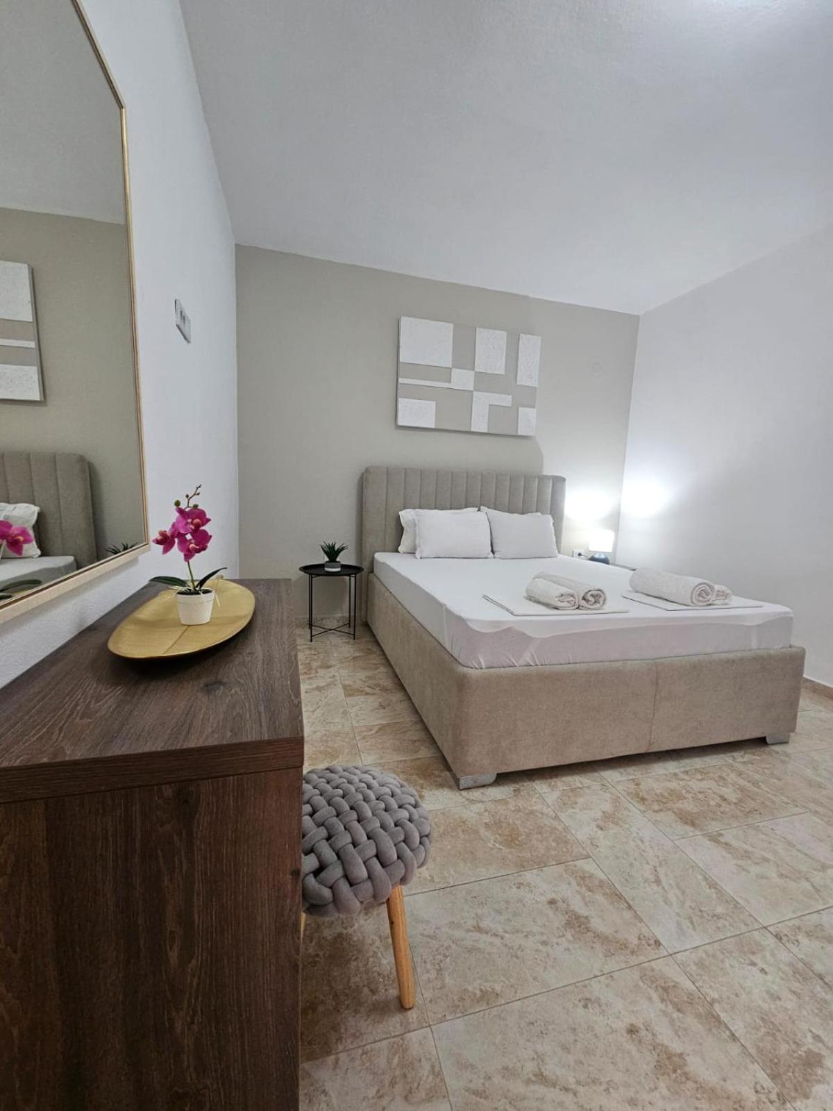 Md Apartments Ulcinj Extérieur photo