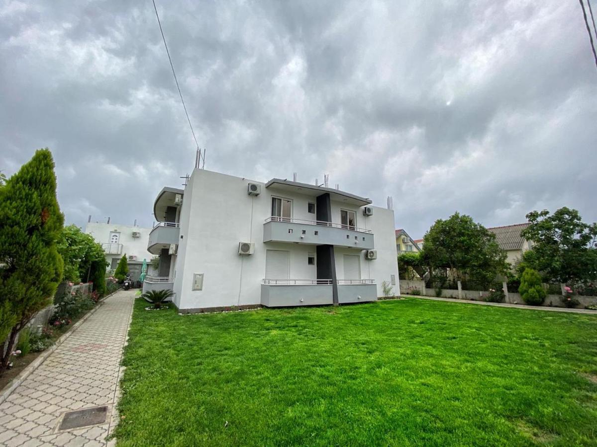 Md Apartments Ulcinj Extérieur photo
